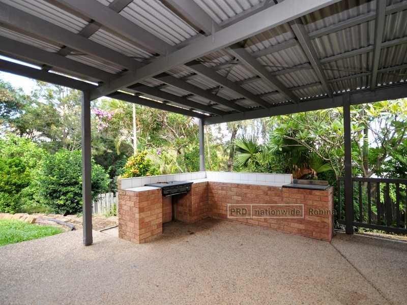 80 Thorngate Drive, Robina QLD 4226