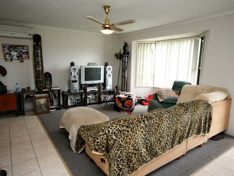 5 Meadow Brook Crescent, Merrimac QLD 4226