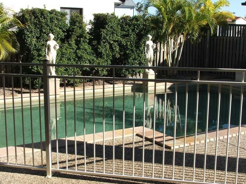 9 Bayswater Avenue, Varsity Lakes QLD 4227