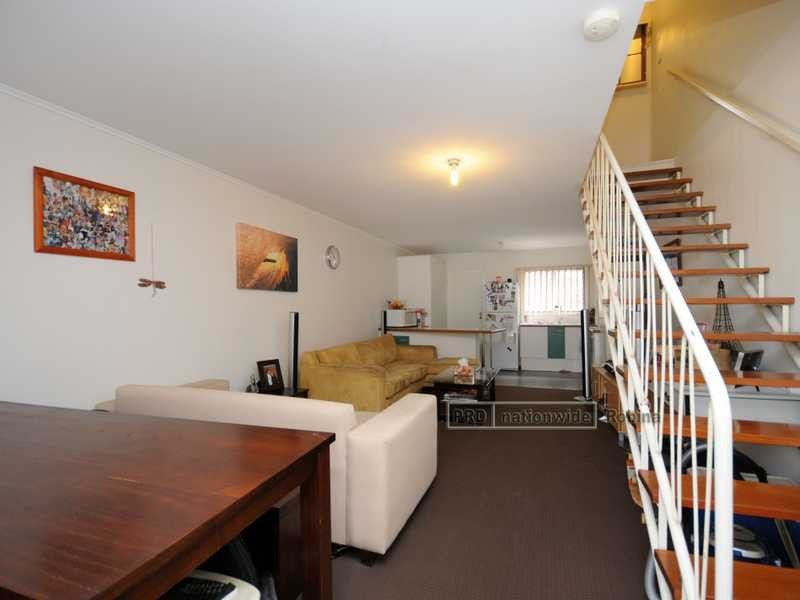 Unit 3/185 Old Burleigh Road, Broadbeach QLD 4218