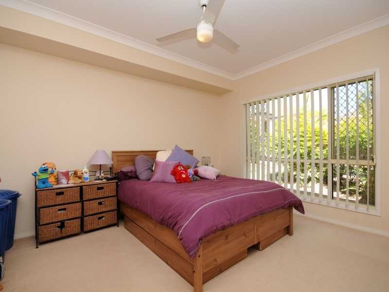 9 Ferndahl Drive, Varsity Lakes QLD 4227