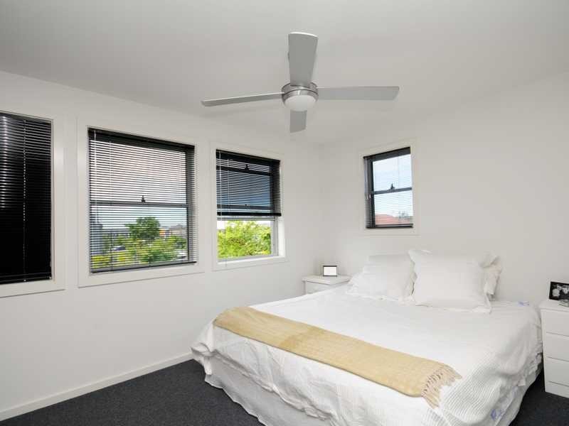 13 Bellvue Drive, Varsity Lakes QLD 4227