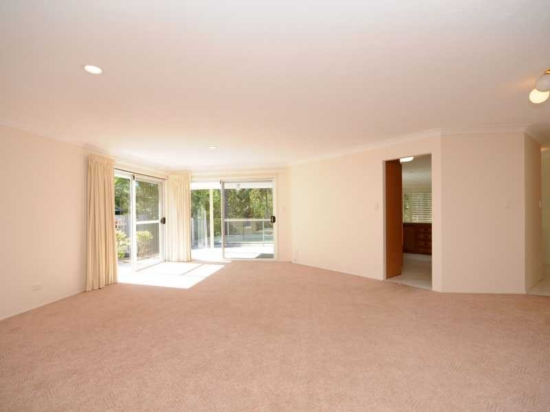 13 Merion Court, Robina QLD 4226