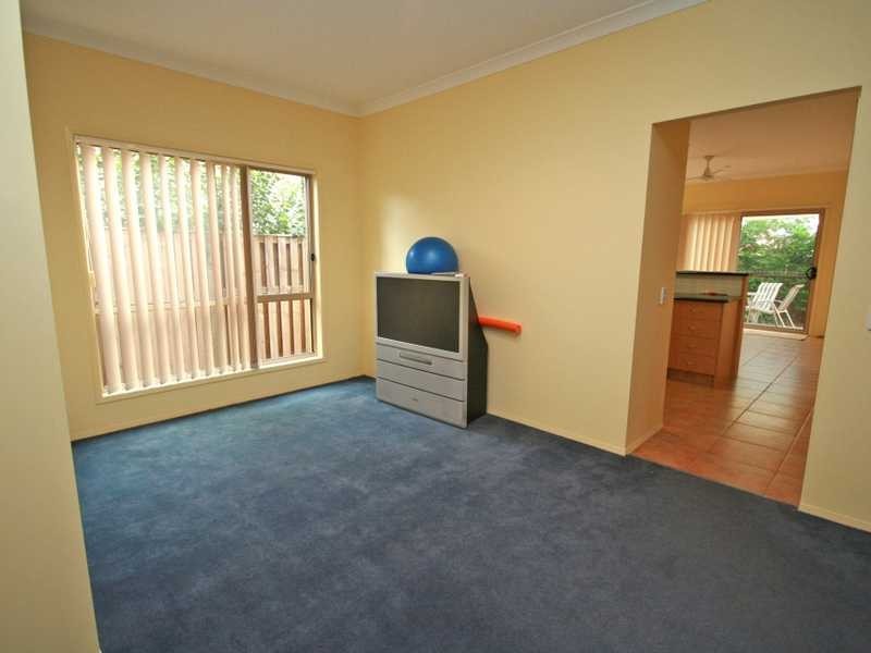 13 Majorca Crescent, Varsity Lakes QLD 4227