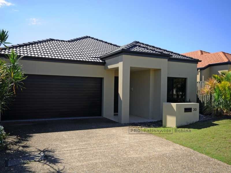 30 Gerona Circuit, Varsity Lakes QLD 4227