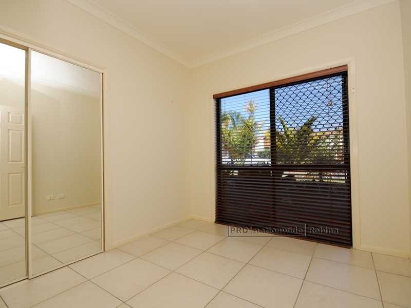 30 Gerona Circuit, Varsity Lakes QLD 4227