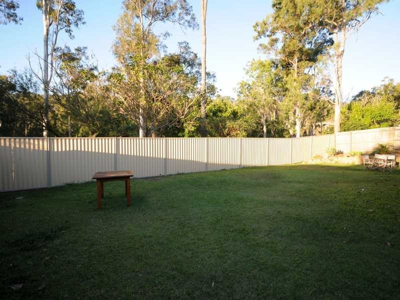 2/16 Chaplin Court, Oxenford QLD 4210