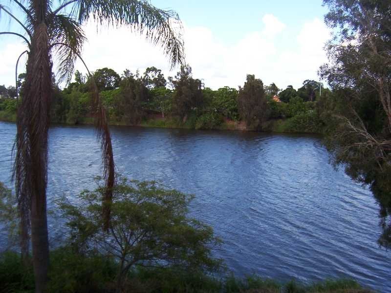 30 Emerton Crescent, Robina QLD 4226