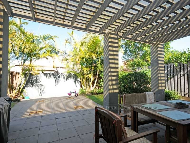 3 Avellino Drive, Varsity Lakes QLD 4227