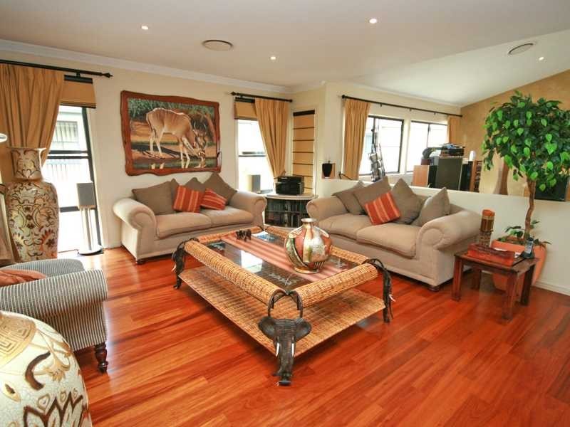 10 Northpoint Close, Robina QLD 4226