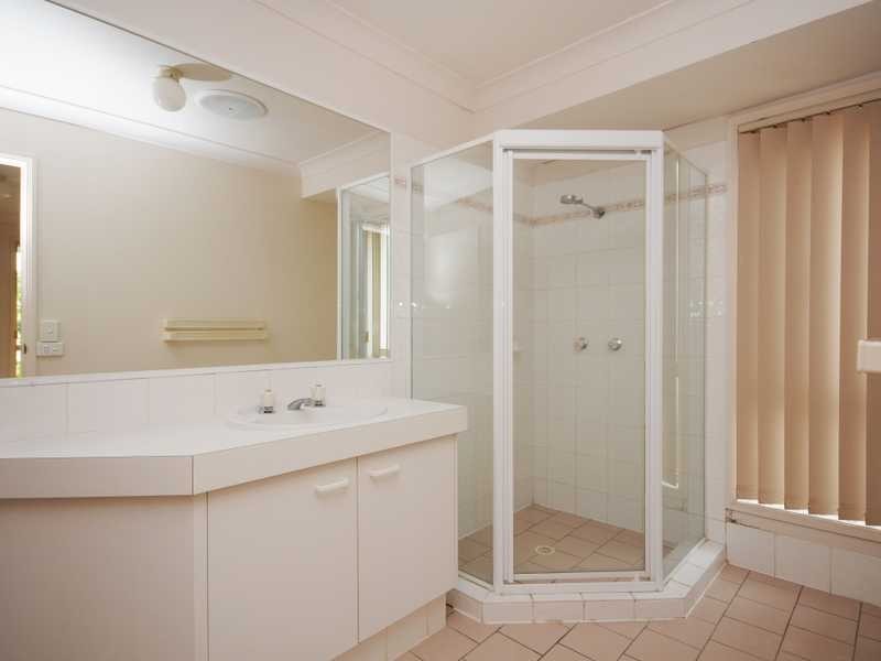 31 Shepton Crescent, Mudgeeraba QLD 4213