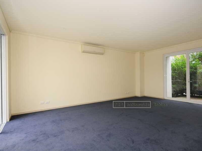 12 Lader Terrace, Varsity Lakes QLD 4227