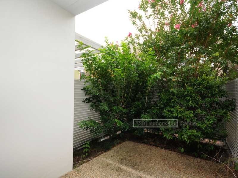 12 Lader Terrace, Varsity Lakes QLD 4227