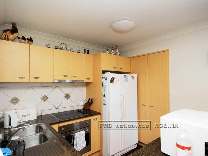 Unit 2/14 Faculty Crescent, Mudgeeraba QLD 4213