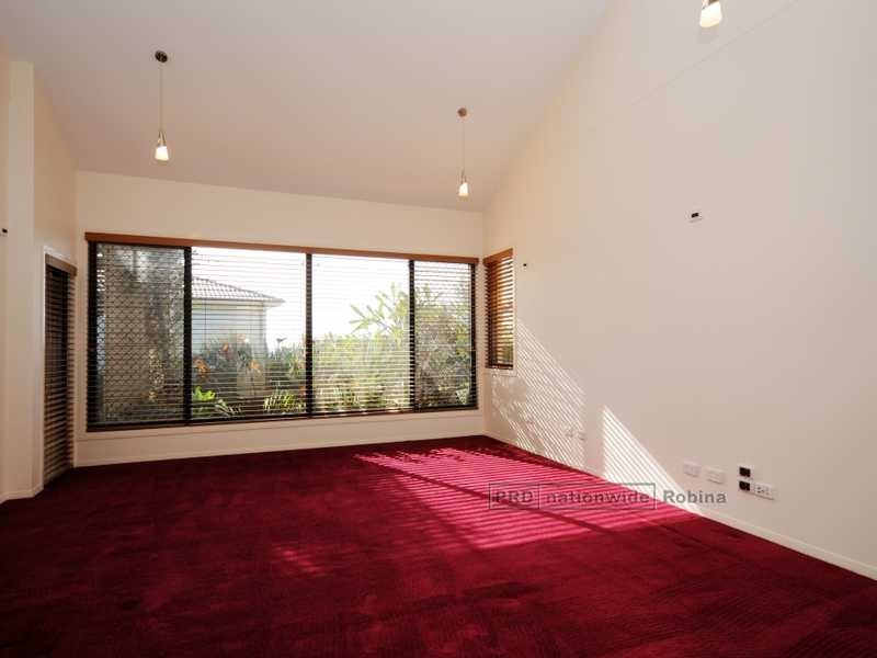 32 Healy Court, Mudgeeraba QLD 4213