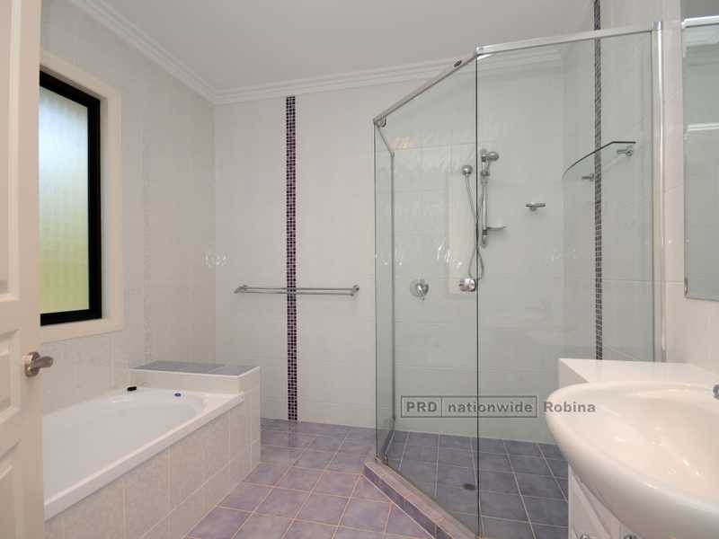 32 Healy Court, Mudgeeraba QLD 4213