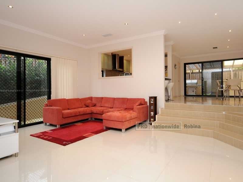 49 Wyangan Valley Way, Mudgeeraba QLD 4213