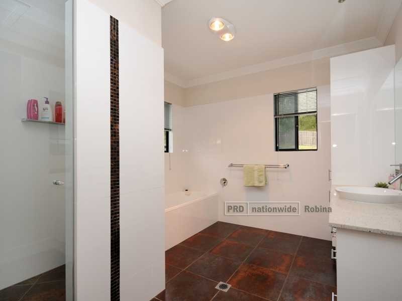 49 Wyangan Valley Way, Mudgeeraba QLD 4213