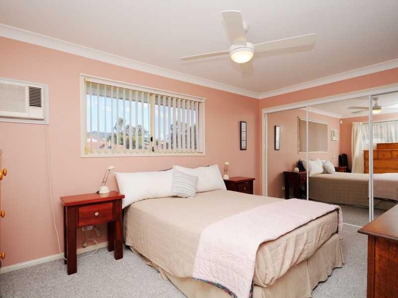 Unit 2/16 Douma Drive, Mudgeeraba QLD 4213