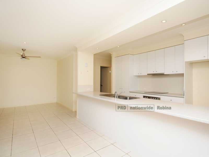 54 Heights Drive, Robina QLD 4226