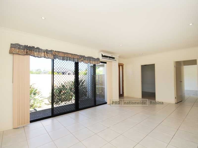 54 Heights Drive, Robina QLD 4226