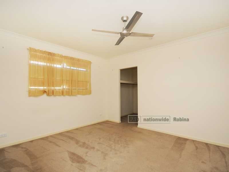 54 Heights Drive, Robina QLD 4226