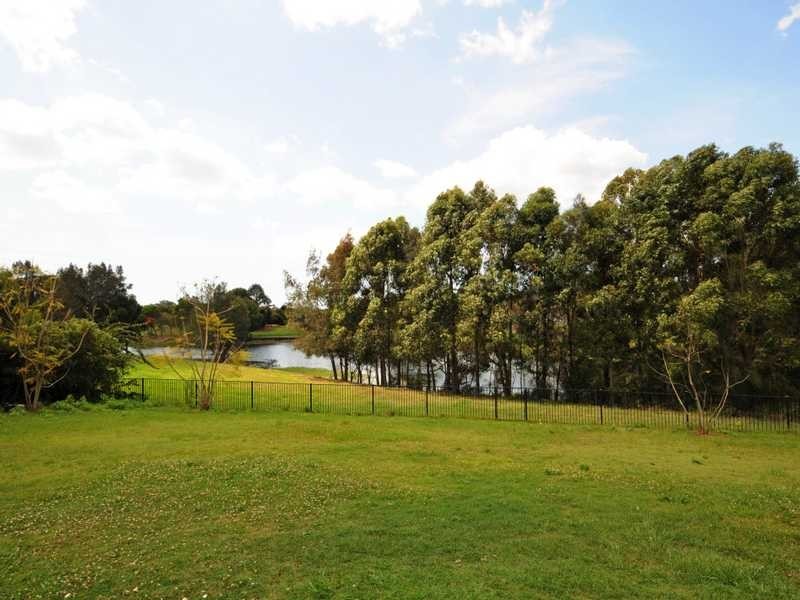 46 Woody Views Way, Robina QLD 4226