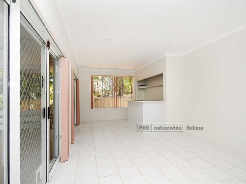 24 Pymble Place, Robina QLD 4226