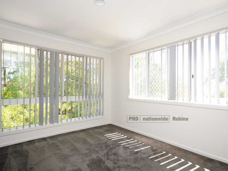 24 Pymble Place, Robina QLD 4226