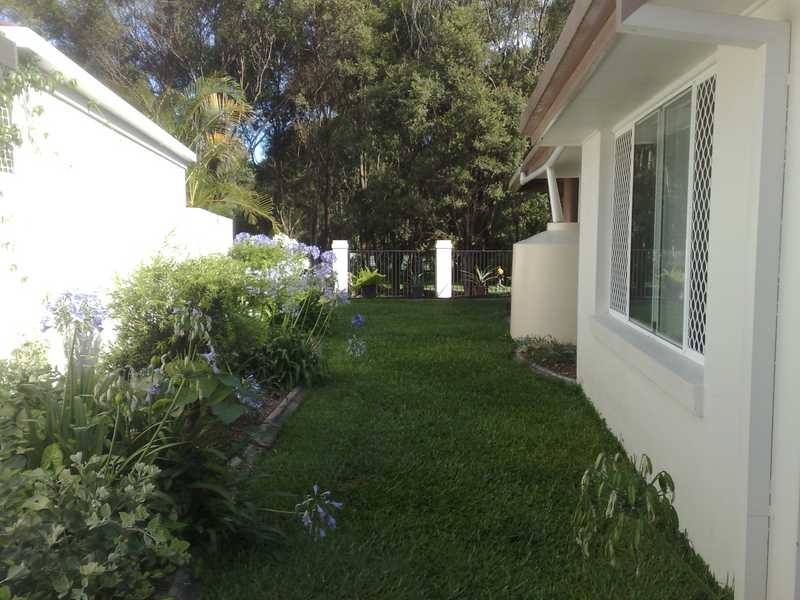 11 Cedarwood Crescent, Robina QLD 4226