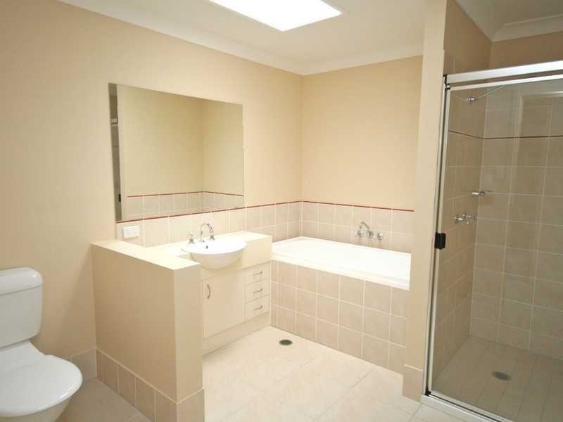 8 Pearl Street, Coomera QLD 4209