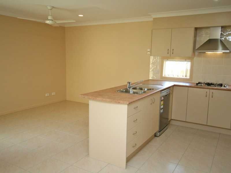 8 Pearl Street, Coomera QLD 4209