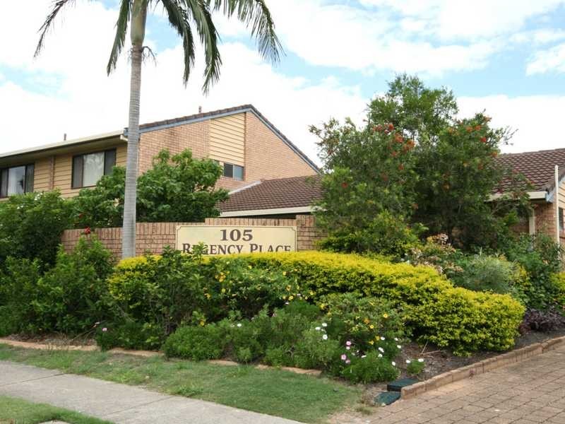 17/105 Christine Avenue, Burleigh Waters QLD 4220