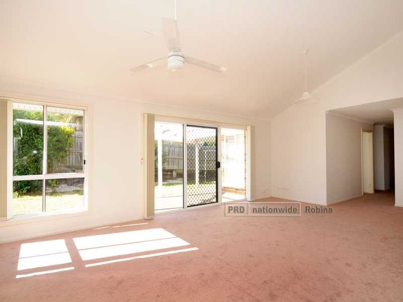 19 Bothwell Street, Robina QLD 4226