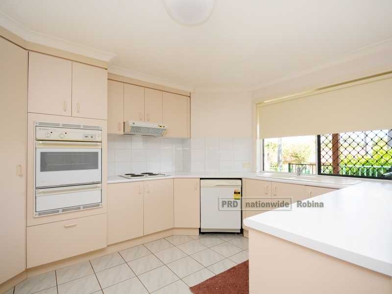 19 Bothwell Street, Robina QLD 4226