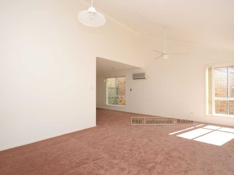 19 Bothwell Street, Robina QLD 4226