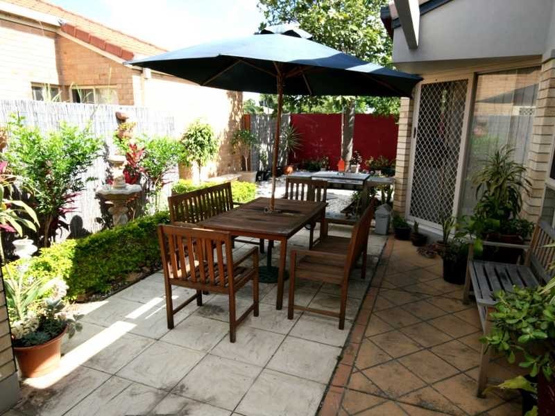 35 Dartmouth Court, Varsity Lakes QLD 4227