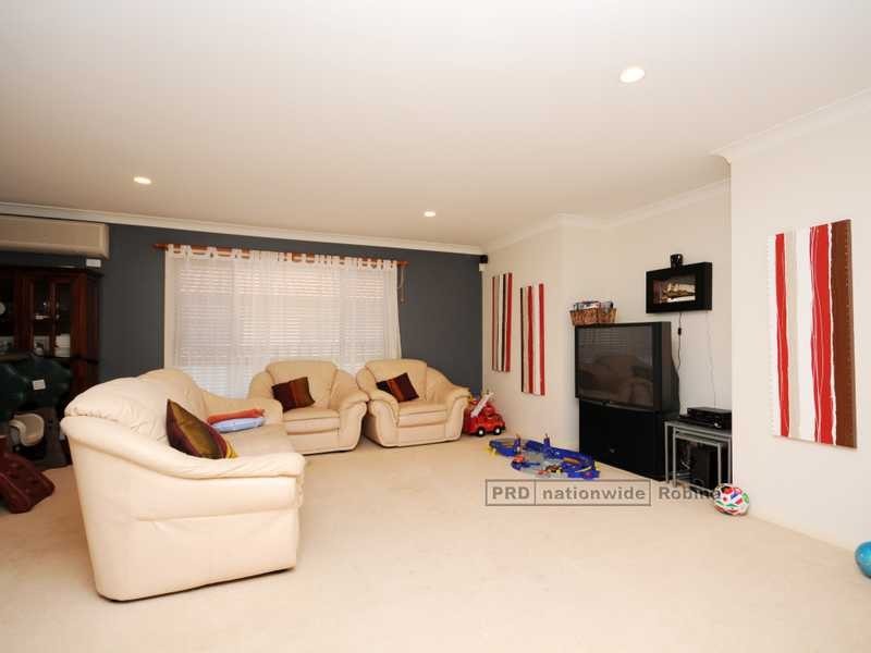 7 Protea Court, Robina QLD 4226