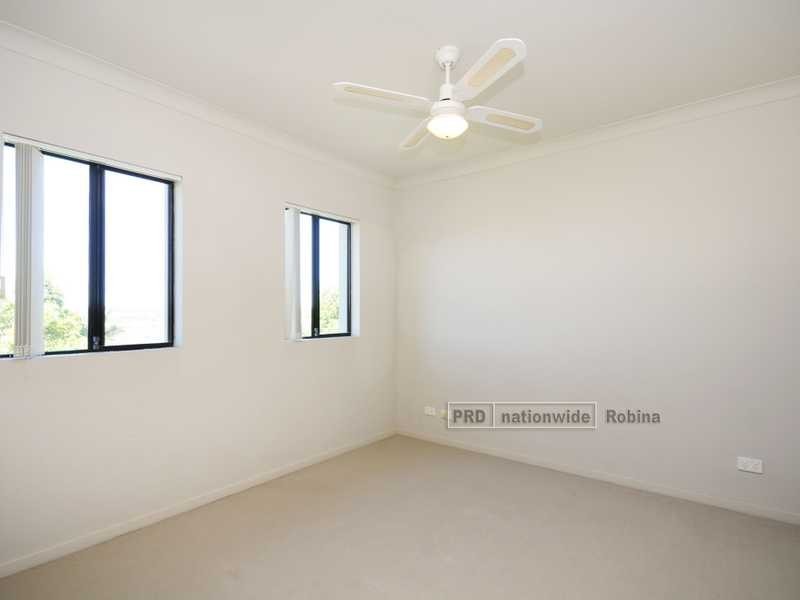 Unit 38/2 Geraldton Drive, Varsity Lakes QLD 4227