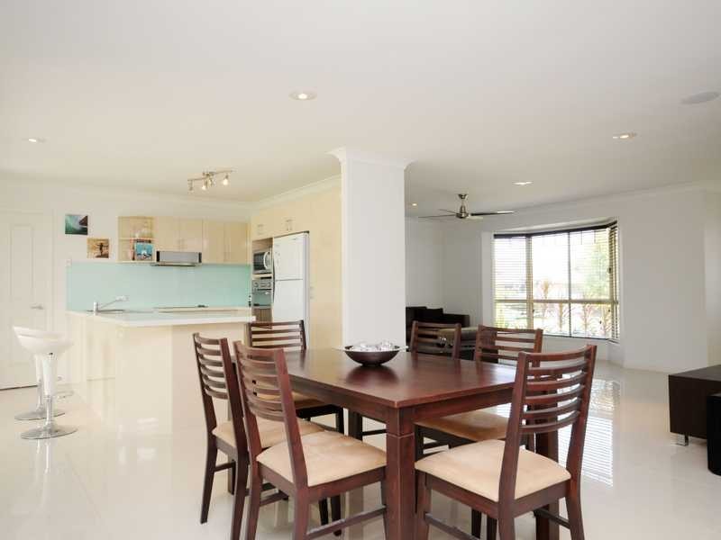 10 Breeana Court, Mudgeeraba QLD 4213