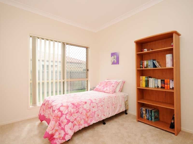 13 Goldcrest Drive, Upper Coomera QLD 4209