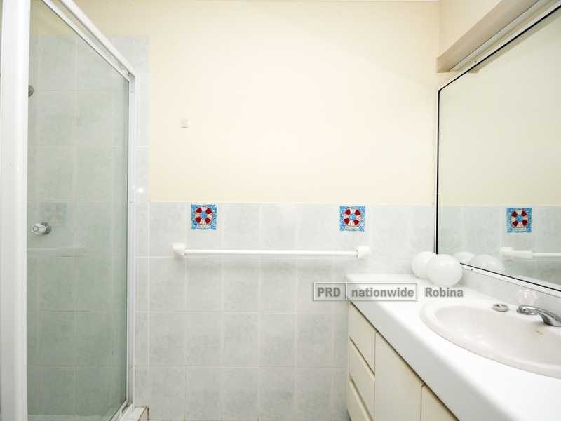 13 Bothwell Street, Robina QLD 4226