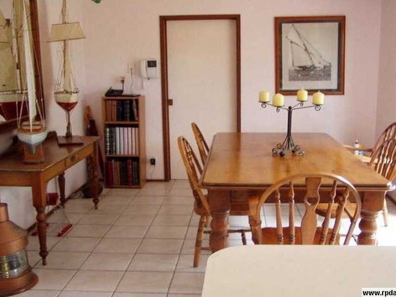 18 Tincurrin Court, Robina QLD 4226