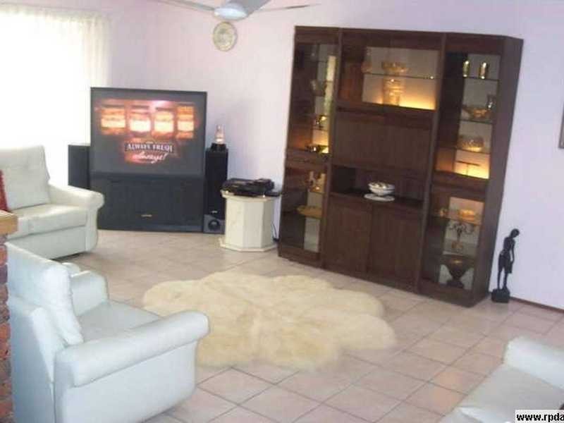 18 Tincurrin Court, Robina QLD 4226