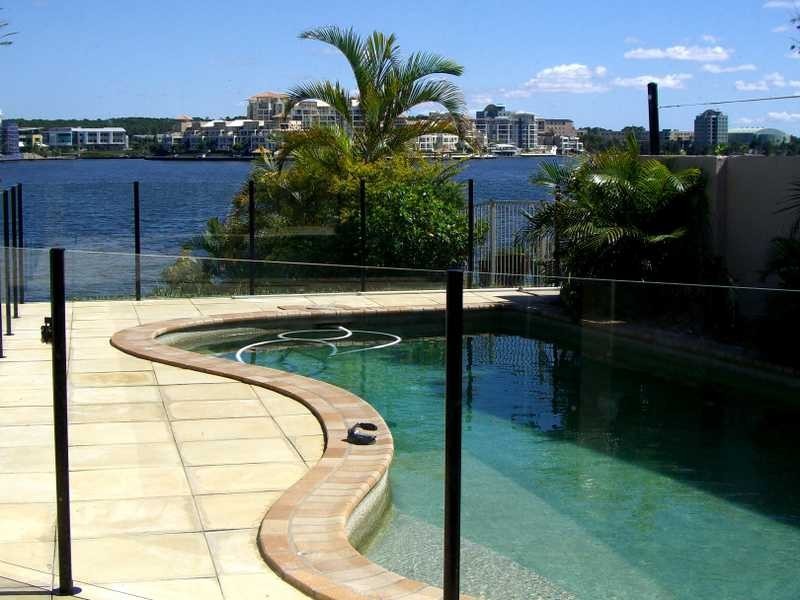 23 Notre Dame Court, Varsity Lakes QLD 4227