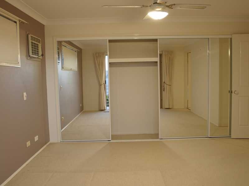 23 Notre Dame Court, Varsity Lakes QLD 4227