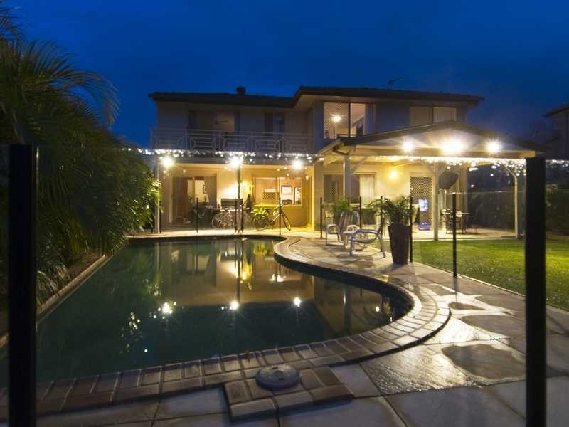 23 Notre Dame Court, Varsity Lakes QLD 4227