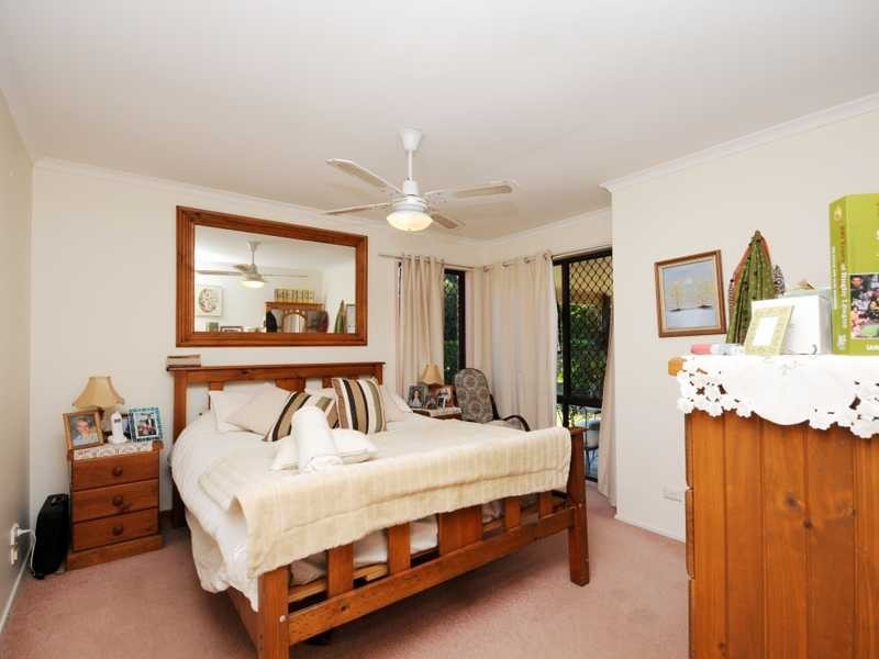 12 Bluestone Drive, Carrara QLD 4211