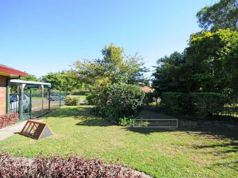 12 Bluestone Drive, Carrara QLD 4211