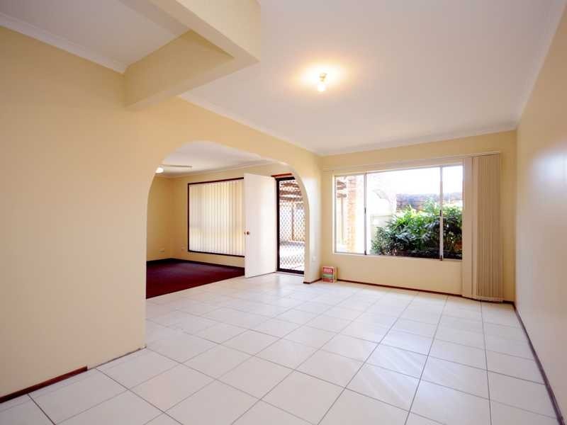 2/3 Cantwell Court, Miami QLD 4220
